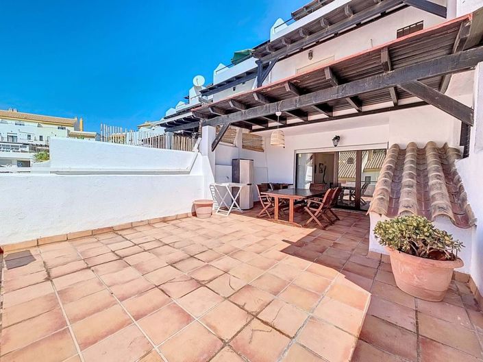 Image No.11-4 Bed Townhouse for sale