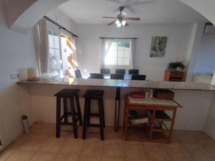 Image No.15-3 Bed Townhouse for sale