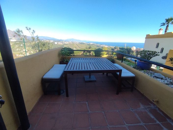 Image No.27-3 Bed Townhouse for sale