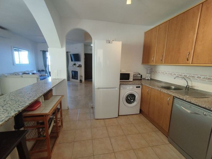 Image No.5-3 Bed Townhouse for sale