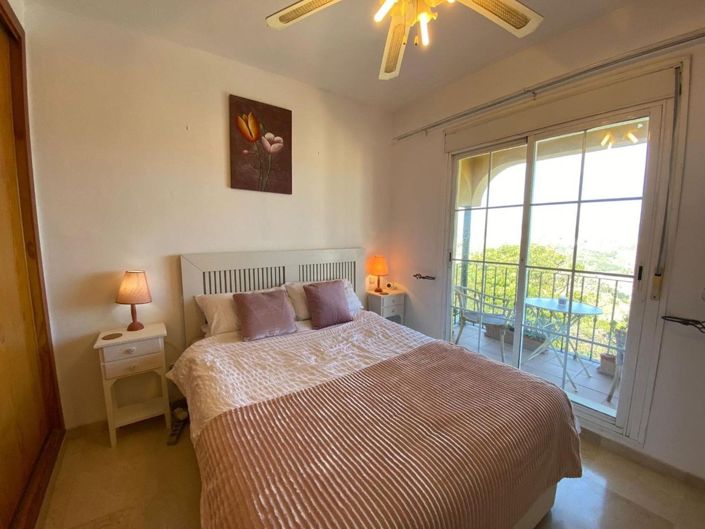 Image No.8-3 Bed Townhouse for sale