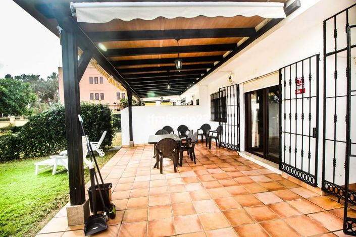 Image No.36-5 Bed Townhouse for sale