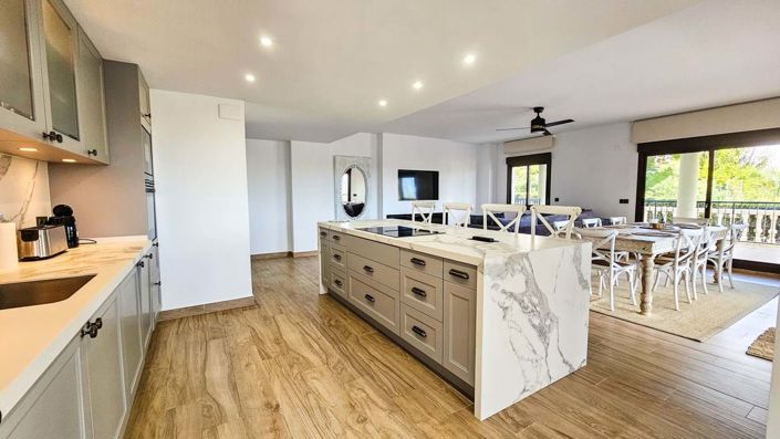 Image No.4-Appartement de 3 chambres à vendre à La Duquesa