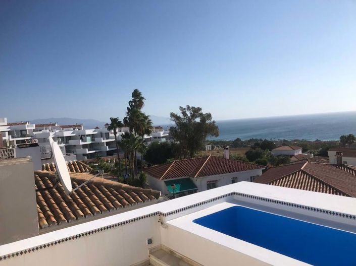 Image No.8-3 Bed Townhouse for sale