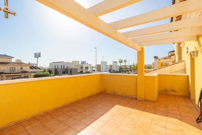 Image No.28-4 Bed Villa for sale