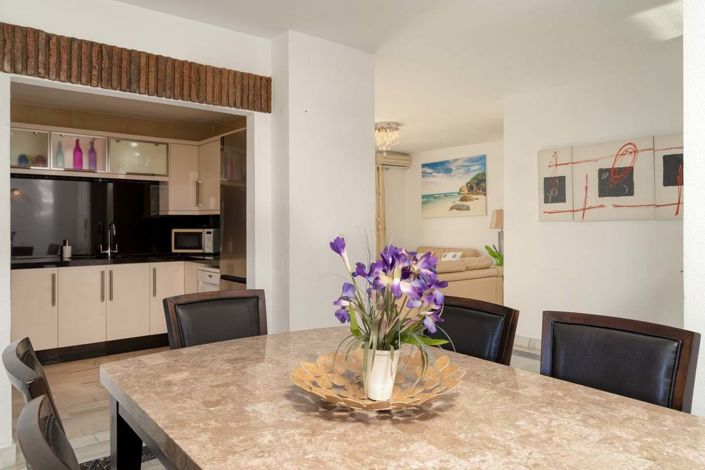 Image No.12-3 Bed Apartment for sale