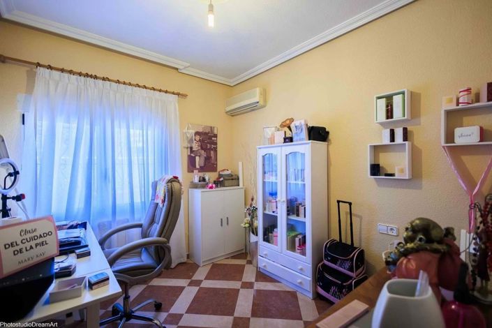 Image No.18-5 Bed Villa for sale