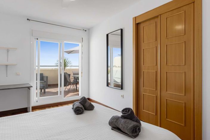 Image No.35-4 Bed Townhouse for sale