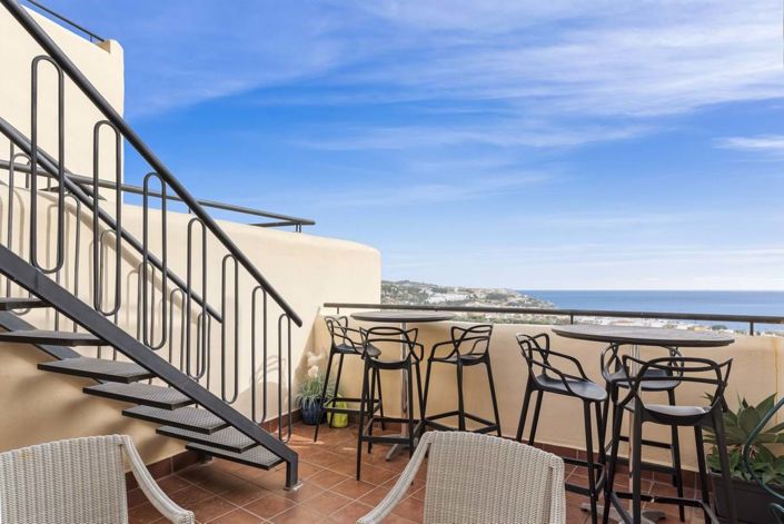 Image No.9-4 Bed Townhouse for sale