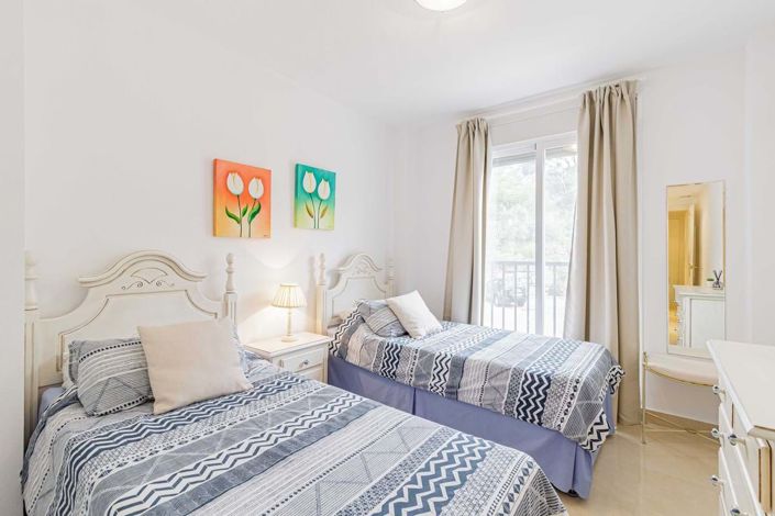 Image No.8-2 Bed Apartment for sale