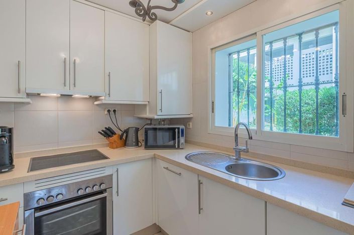 Image No.12-3 Bed Apartment for sale