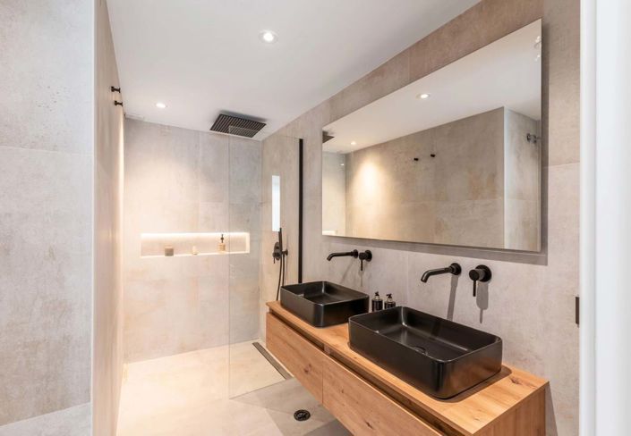 Image No.13-3 Bed Apartment for sale