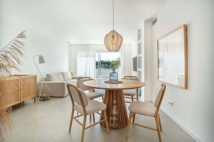 Image No.2-2 Bed Apartment for sale