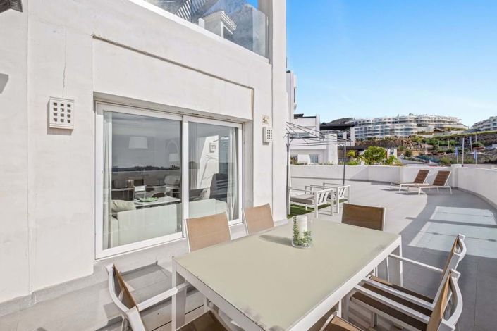 Image No.15-2 Bed Apartment for sale