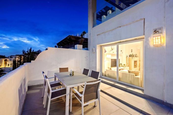 Image No.30-2 Bed Apartment for sale