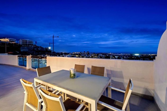 Image No.32-2 Bed Apartment for sale