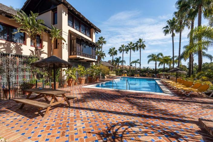 Image No.23-4 Bed Townhouse for sale