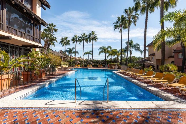 Image No.24-4 Bed Townhouse for sale