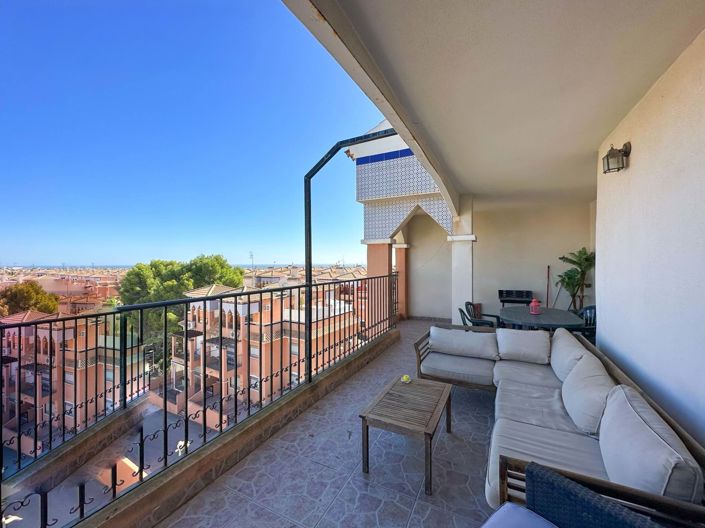 Image No.18-2 Bed Apartment for sale