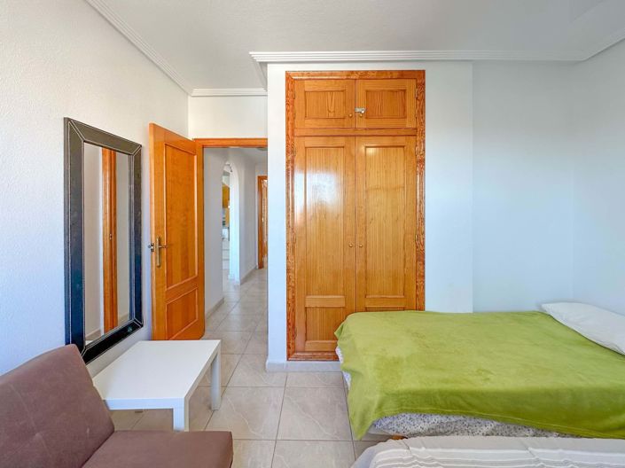 Image No.23-2 Bed Apartment for sale