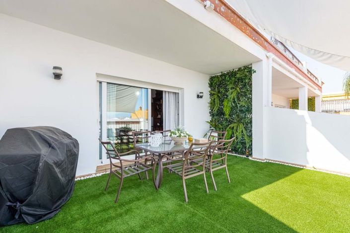 Image No.3-4 Bed Townhouse for sale