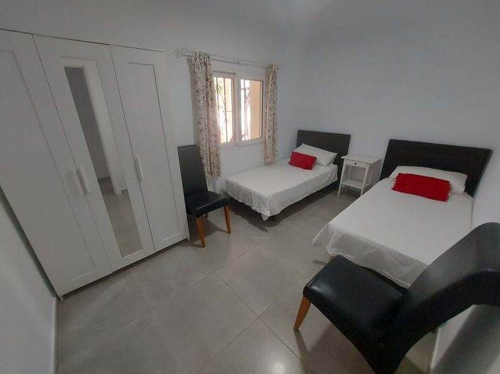 Image No.19-4 Bed Villa for sale