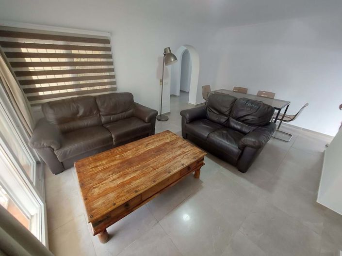 Image No.4-4 Bed Villa for sale