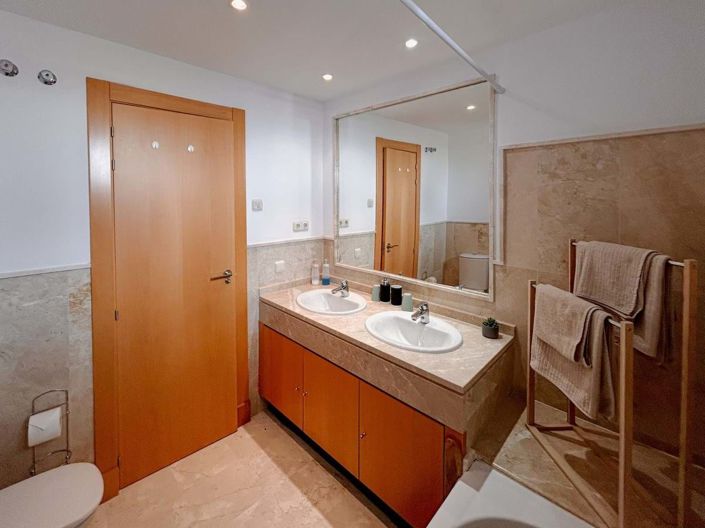 Image No.21-Appartement de 2 chambres à vendre à Malaga