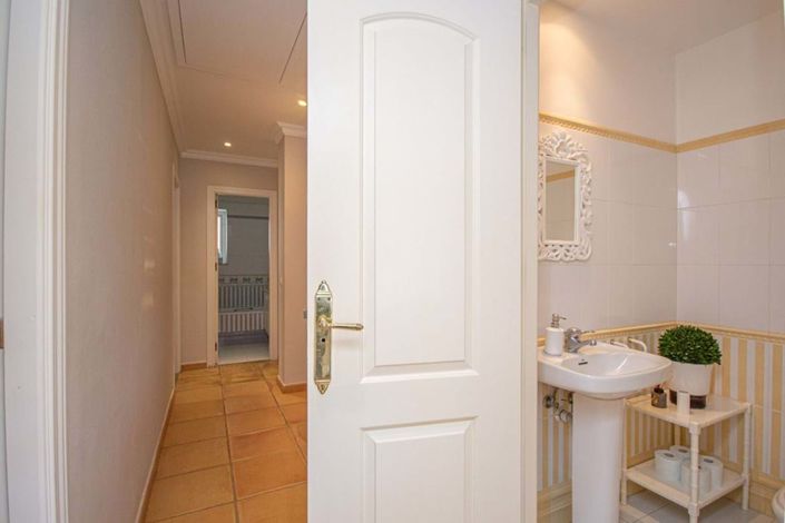 Image No.24-3 Bed Villa for sale