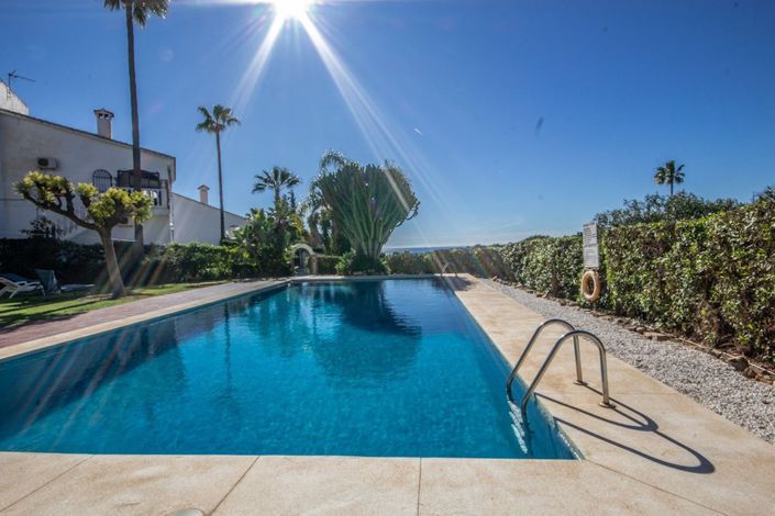 Image No.31-3 Bed Villa for sale