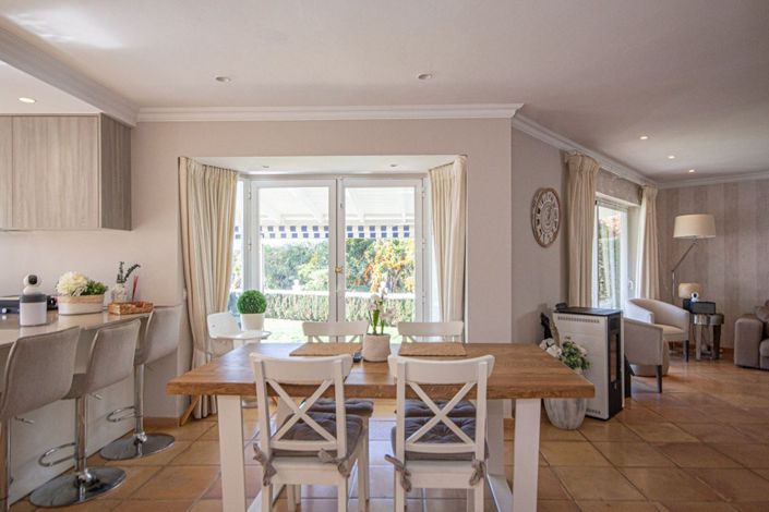 Image No.7-3 Bed Villa for sale