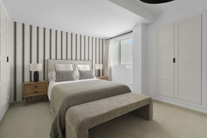 Image No.12-3 Bed Villa for sale