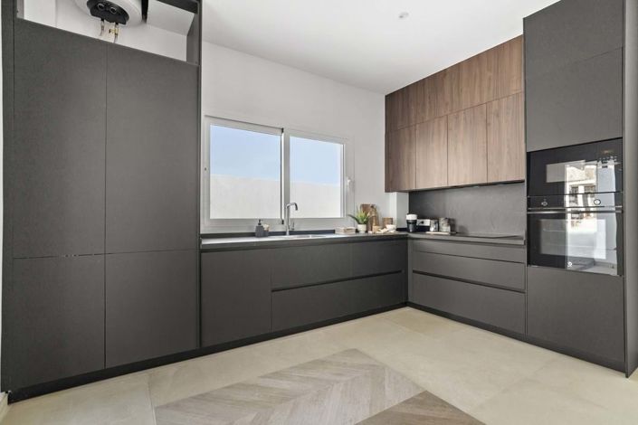 Image No.13-3 Bed Villa for sale