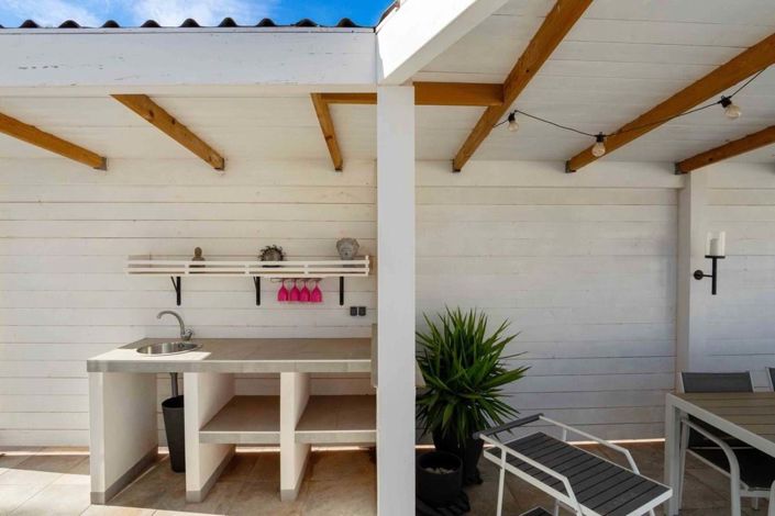 Image No.21-2 Bed Villa for sale