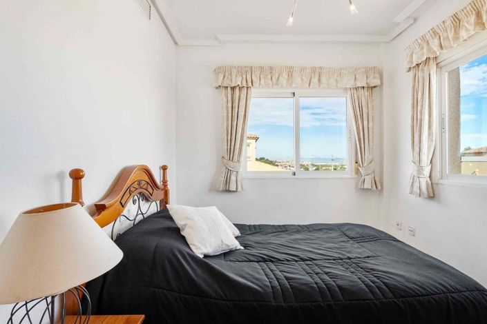 Image No.19-5 Bed Villa for sale