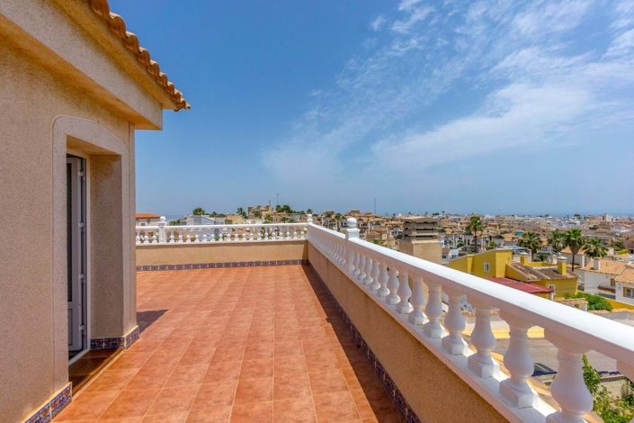 Image No.31-5 Bed Villa for sale