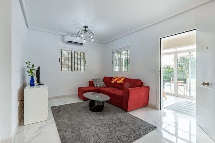 Image No.3-Maison de ville de 3 chambres à vendre à Orihuela Costa