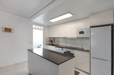 1447-531147-78d1f4f8b6655591b02d22fabb36a692d