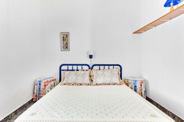 Image No.21-3 Bed Villa for sale