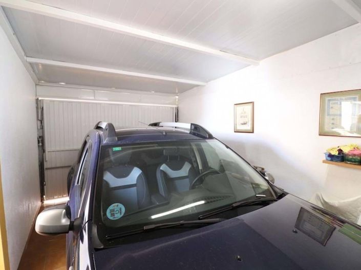 Image No.28-3 Bed Townhouse for sale