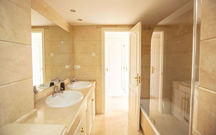 Image No.17-Maison de ville de 3 chambres à vendre à Sotogrande playa