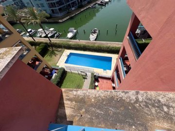 1447-521078-78d1f4f8b6655591b02d22fabb36a692d