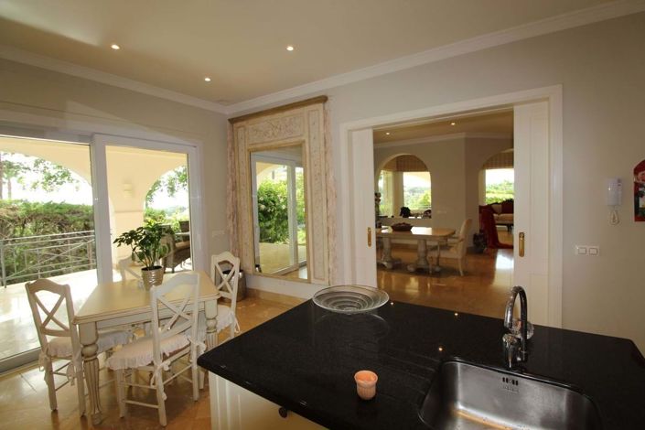 Image No.15-4 Bed Villa for sale