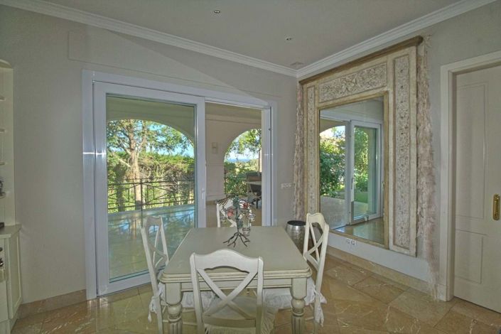 Image No.16-Villa de 4 chambres à vendre à Sotogrande playa