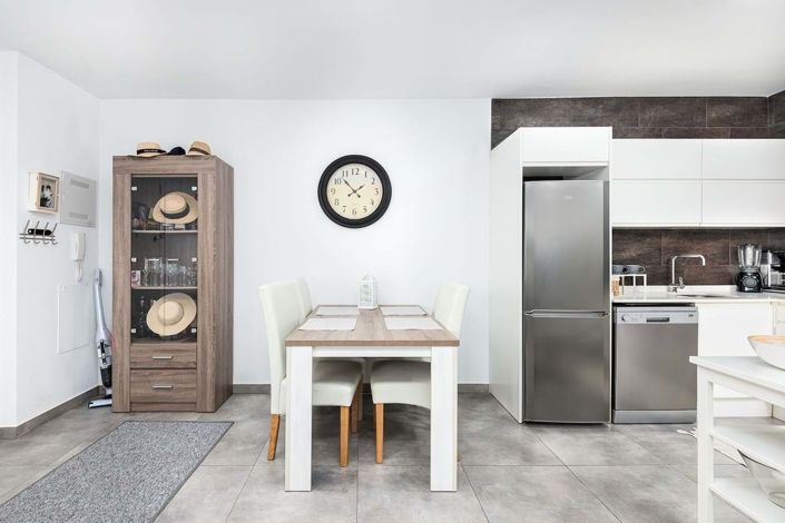 Image No.7-2 Bed Apartment for sale