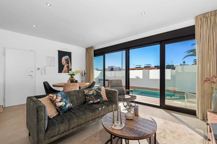 Image No.7-Villa de 3 chambres à vendre à Orihuela Costa