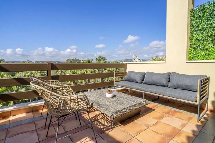 Image No.28-3 Bed Apartment for sale