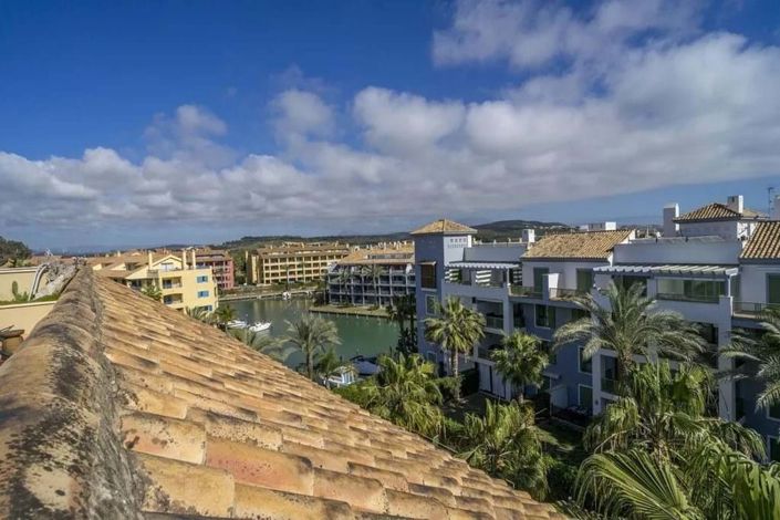 Image No.41-3 Bed Apartment for sale