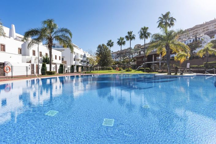 Image No.1-3 Bed Apartment for sale