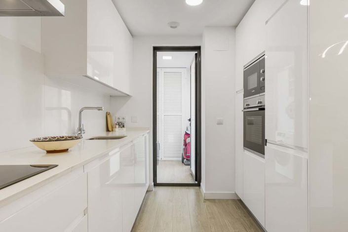 Image No.14-3 Bed Apartment for sale